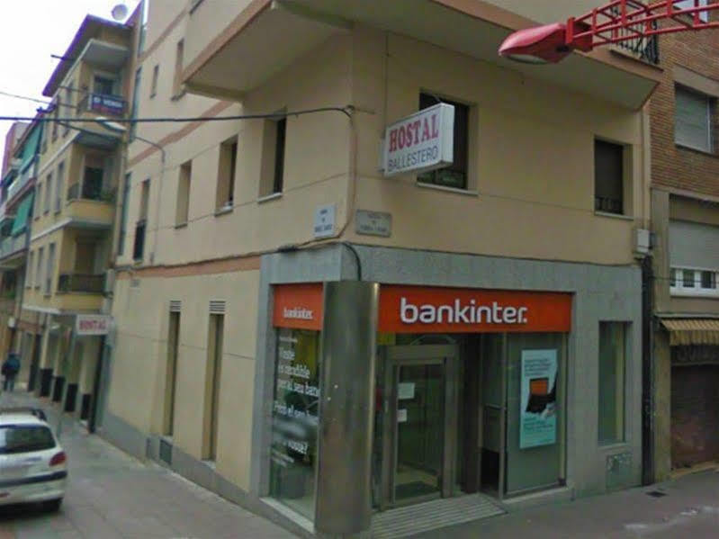 Hostal Ballestero Barcelona Exterior photo